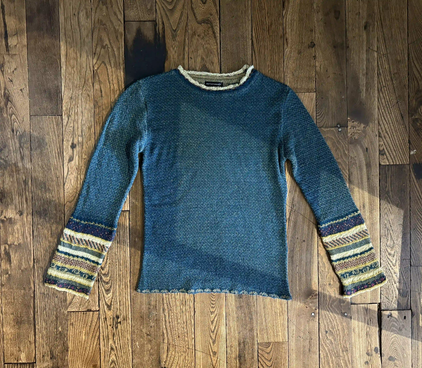 Sweater[Patterned Sleeve]