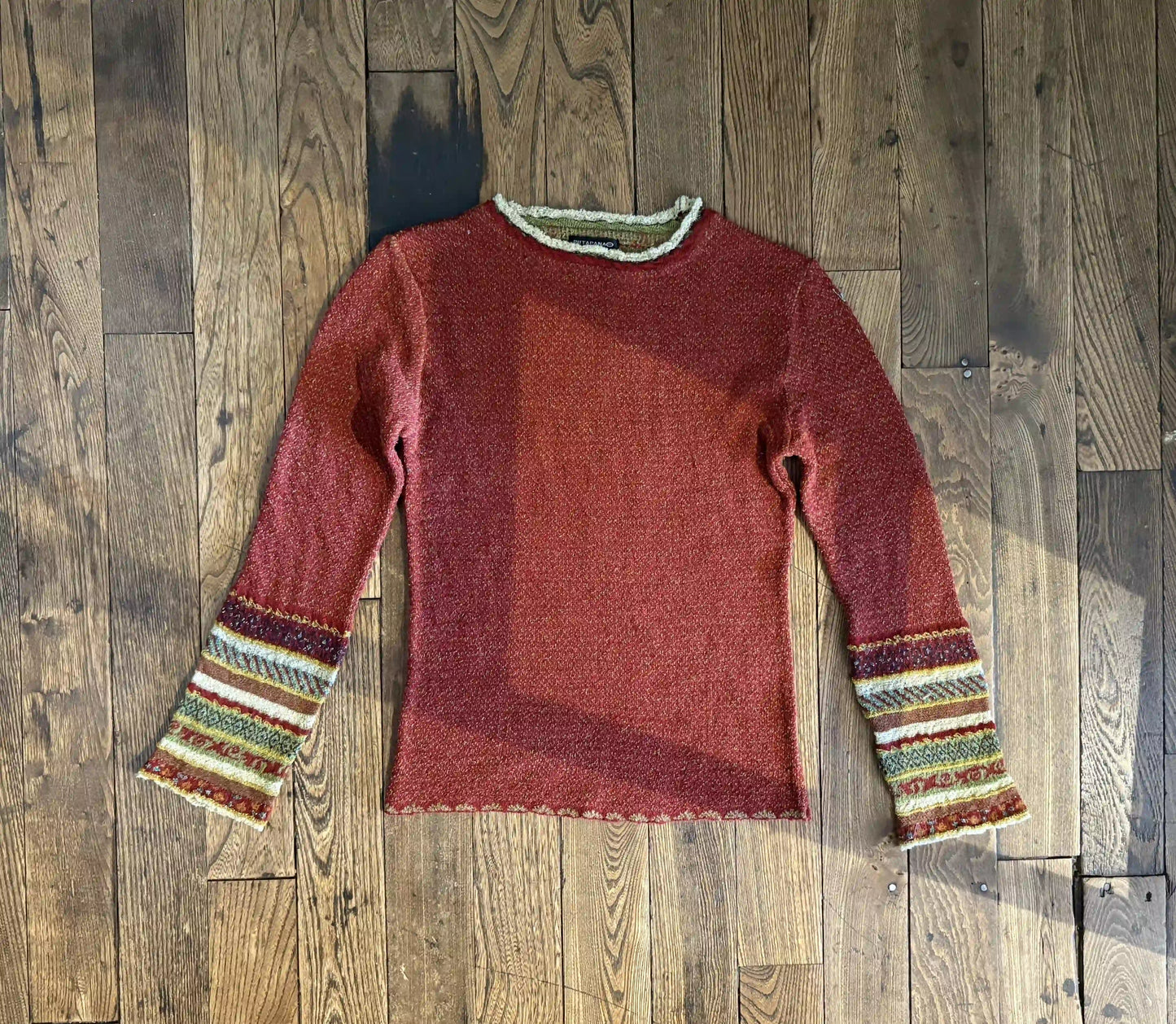 Sweater[Patterned Sleeve]