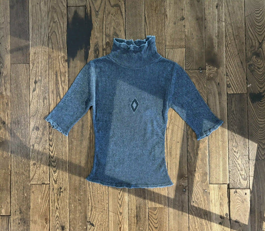 Sweater [Hirahira Collar]