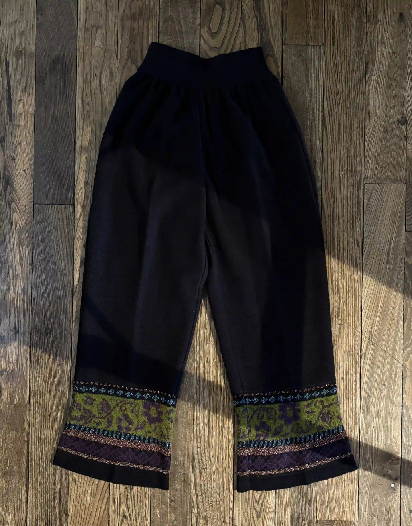 Three-quarter pants [Bottom pattern]